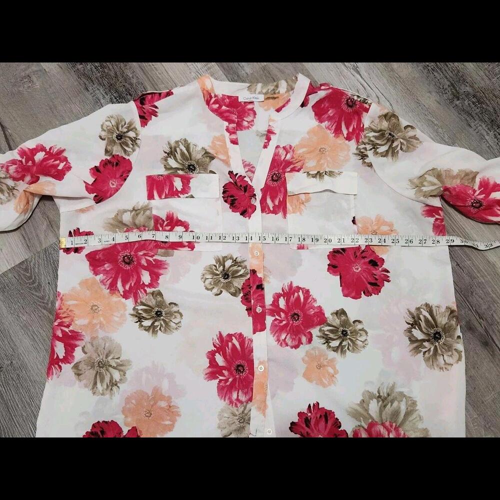 Calvin Klein Top 3x Plus Size Button Down V Neck Floral - Picture 5 of 6
